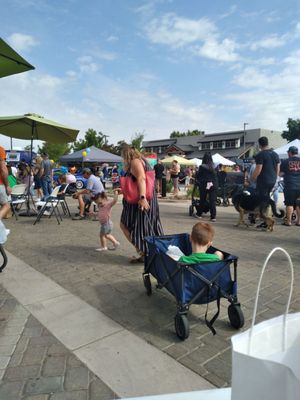 Oakdale Morning Market by null