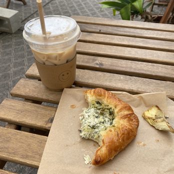 SACHI.LA - Iced Vanilla latte with oat milk - Coffee & Tea Near Me - Los Angeles, California