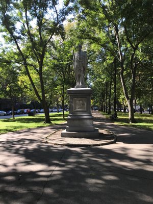 Commonwealth Avenue Mall by null