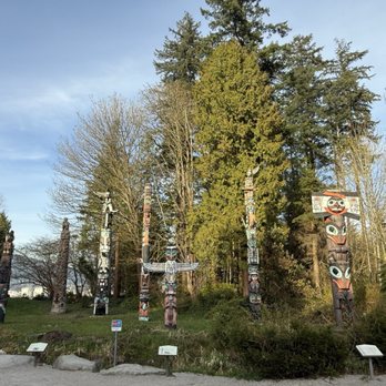 Totem Poles - Stanley Park Totem Poles - Local Flavor Near Me - Vancouver, British Columbia Totem Poles - Stanley Park Totem Poles - Local Flavor Near Me - Vancouver, British Columbia
