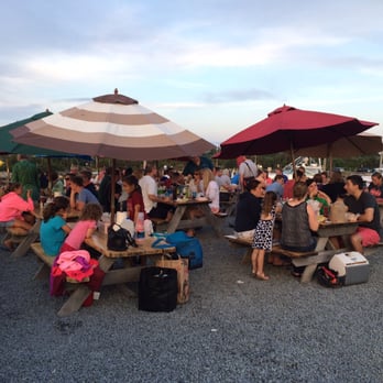 Sesuit Harbor Cafe - Outdoor seating - Seafood Near Me - Dennis, Massachusetts Sesuit Harbor Cafe - Outdoor seating - Seafood Near Me - Dennis, Massachusetts