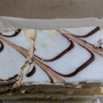 DeCicco & Sons - Larchmont - Cracked Napoleon - Grocery Near Me - Larchmont, New York