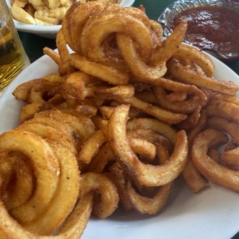 Happy Burger Diner - Diners Near Me - Mariposa, California Happy Burger Diner - Diners Near Me - Mariposa, California