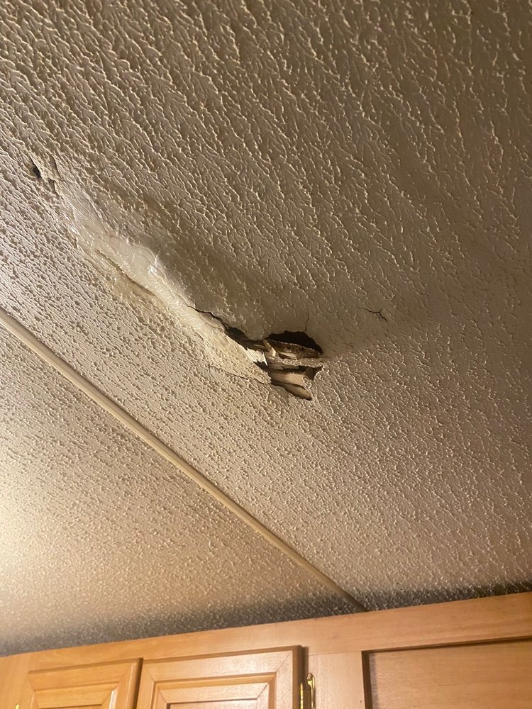 CLEAR CREEK RENTALS Updated August 2024 28 Photos & 17 Reviews