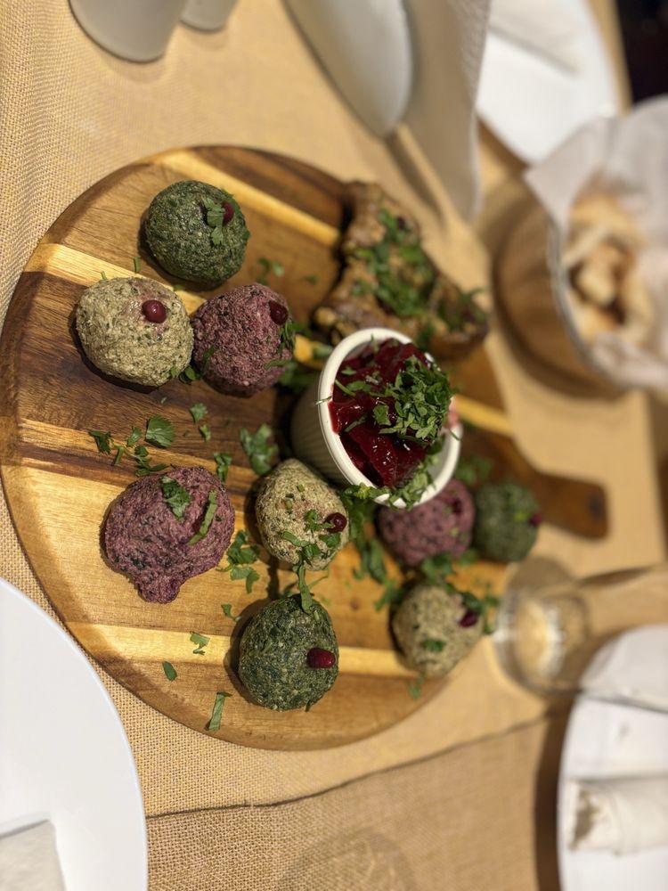 Chicago Diplomat Cafe