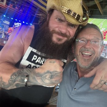 Scoreboard Bar & Grill - Got to meet The Scottish Warrior Crixus! Really fun time! - American Near Me - Nashville, Tennessee Scoreboard Bar & Grill - Got to meet The Scottish Warrior Crixus! Really fun time! - American Near Me - Nashville, Tennessee