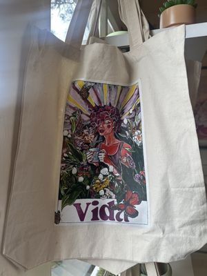 VIDA by Sip Me Maui by null