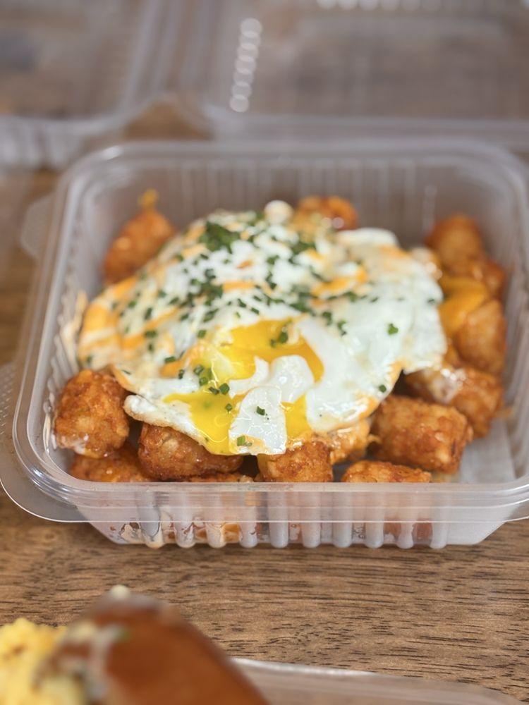 Social spots from Egg Tuck