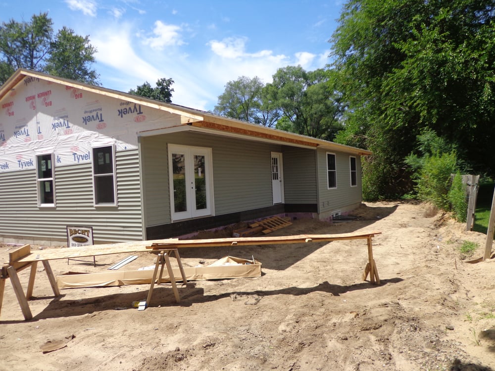 Slide of Becht Construction