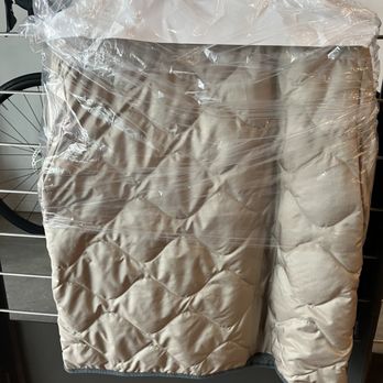 Manhattan Cleaners - Dry Cleaning Near Me - Los Angeles, California