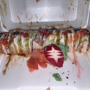 Yoiki - Rainbow Roll - Sushi Bars Near Me - Fayetteville, Arkansas
