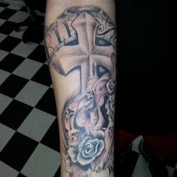 Artistry Tattoos & Body Piercing