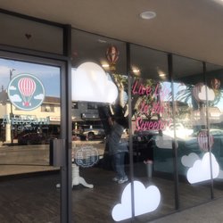 AusSam Candy - Cute open storefront to see what sweets they have inside and loving their quote "Live life to the sweetest".