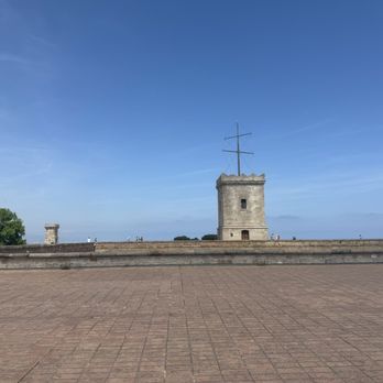 Castell de Montjuïc - Local Flavor Near Me - Barcelona, B Castell de Montjuïc - Local Flavor Near Me - Barcelona, B