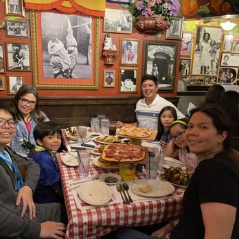 Buca di Beppo Italian Restaurant - Ohana - Italian Near Me - Universal City, California Buca di Beppo Italian Restaurant - Ohana - Italian Near Me - Universal City, California