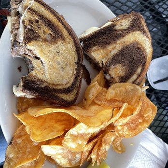 Swifty's Restaurant & Pub - Pub melt - Irish Near Me - Delmar, New York Swifty's Restaurant & Pub - Pub melt - Irish Near Me - Delmar, New York