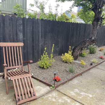Living Stone Paver Services - Backyard after - Landscaping Near Me Living Stone Paver Services - Backyard after - Landscaping Near Me