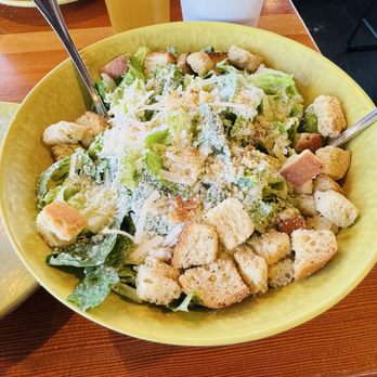 Best Pizza & Brew Oceanside - Salad - Pizza Near Me - Oceanside, California