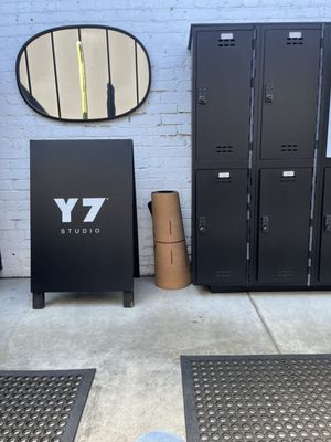 Y7 Studio Silver Lake by null