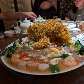 Yu Seafood Yorkdale - Cantonese chow mein - Desserts Near Me - Toronto, Ontario Yu Seafood Yorkdale - Cantonese chow mein - Desserts Near Me - Toronto, Ontario