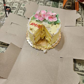 Van's Bakery - The cream inside not sweet but sour and slime mucus. Yuck!!! - Bakeries Near Me - San Jose, California Van's Bakery - The cream inside not sweet but sour and slime mucus. Yuck!!! - Bakeries Near Me - San Jose, California