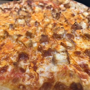 Collins Pizza - Buffalo Chicken personal pizza - Pizza Near Me - Miami Beach, Florida