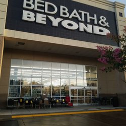 Bed Bath & Beyond - The front