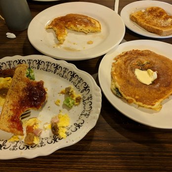 Adam's Place - The blueberry pancake the waitress insisted on getting for me - American Near Me - Cleveland, Ohio