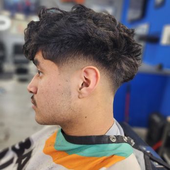 Trendz Barbershop - Low fade - Barbers Near Me - Apple Valley, Minnesota Trendz Barbershop - Low fade - Barbers Near Me - Apple Valley, Minnesota