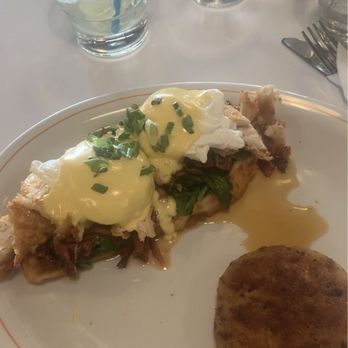 Hatch - Charleston eggs Benedict - Breakfast & Brunch Near Me - Huntington, New York Hatch - Charleston eggs Benedict - Breakfast & Brunch Near Me - Huntington, New York