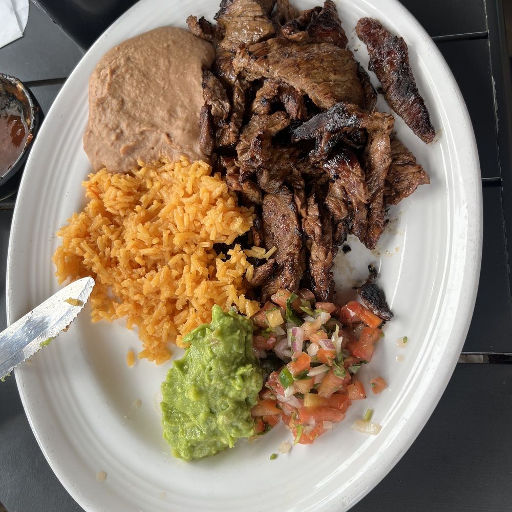 Mi Pueblo Restaurant - Fajitas De Mi Pueblo - Mexican Near Me - Belton, Texas
