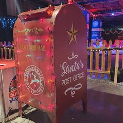 Santa's Experience - Mail a letter to Santa!