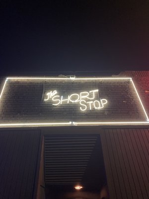 Short Stop by null