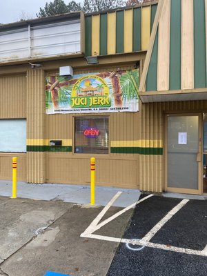 Juci Jerk by null