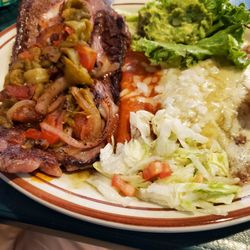 Casita Linda Mexican Restaurant - Steak Tampiqueña.