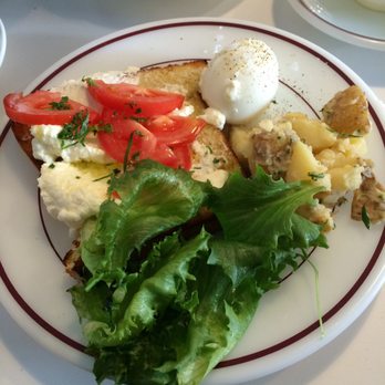 Juliet - capital leo's breakfast - Cafes Near Me - Somerville, Massachusetts