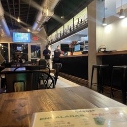 Los Verdes - Inside