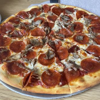 Pizza Heaven - Sausage & Pepperoni Pizza - Pizza Near Me - Okeechobee, Florida Pizza Heaven - Sausage & Pepperoni Pizza - Pizza Near Me - Okeechobee, Florida