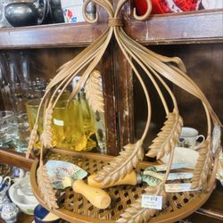 Houston Antique’s Warehouse - Antique shop