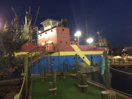 Professor Hacker's Dinosaur Adventure Golf by null