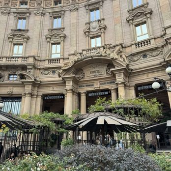 Starbucks Reserve Roastery - Outside - Cafeteria Near Me - Milan, Michigan Starbucks Reserve Roastery - Outside - Cafeteria Near Me - Milan, Michigan