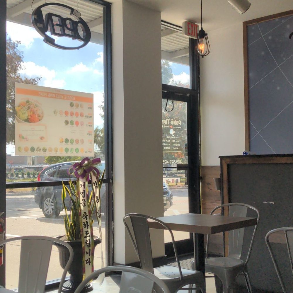 Poke Time - lots of windows at pokē time make the interior very inviting! - Poke Near Me - Plano, Texas Poke Time - lots of windows at pokē time make the interior very inviting! - Poke Near Me - Plano, Texas