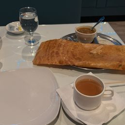 Onion Masala Dosa, Tea