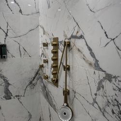 Fusion Gyms - Broken shower heads