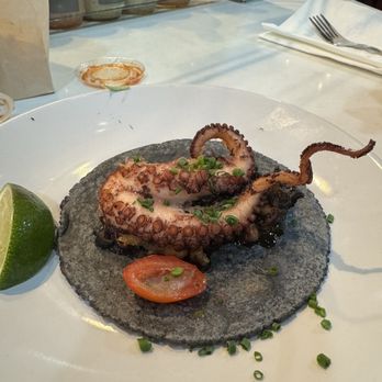 Holbox - Latin American Near Me - Los Angeles, California Holbox - Latin American Near Me - Los Angeles, California
