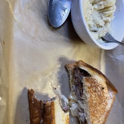 Horseshoe Grill - Patty melt with mashed potatoes