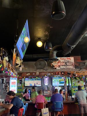 Tin Roof by null