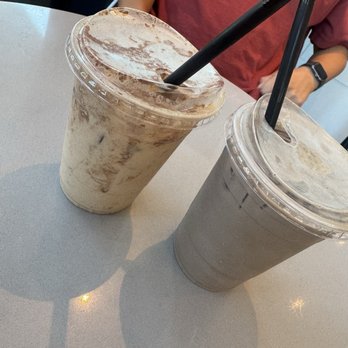 Reborn Coffee - Dirty chai & Hojicha honey latte - Coffee & Tea Near Me - Manhattan Beach, California Reborn Coffee - Dirty chai & Hojicha honey latte - Coffee & Tea Near Me - Manhattan Beach, California