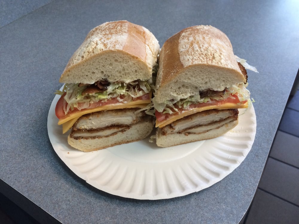 CARMINE’S DELI CLOSED Updated June 2024 21 Photos & 21 Reviews 519 Ringwood Ave, Wanaque