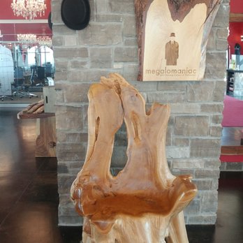 Megalomaniac Winery - Wineries Near Me - Vineland, Ontario